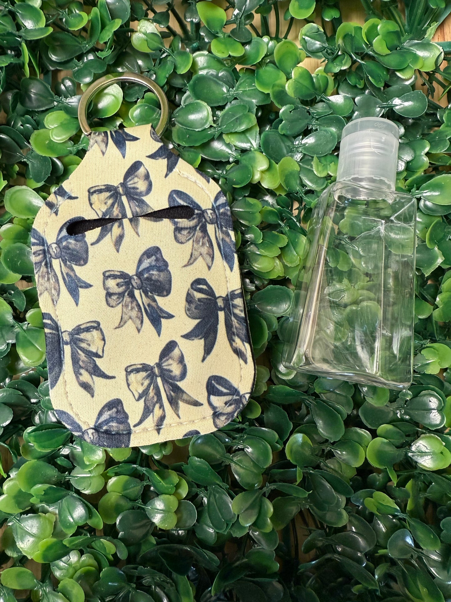 Black Bows Hand Sanitizer Holder